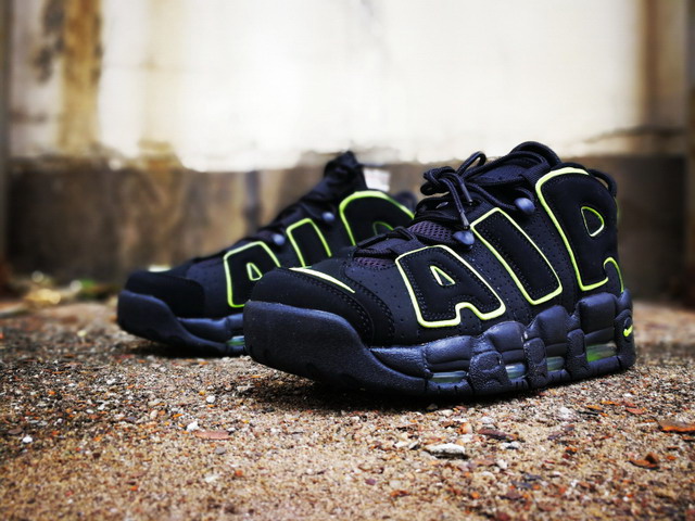 Air More Uptempo-009